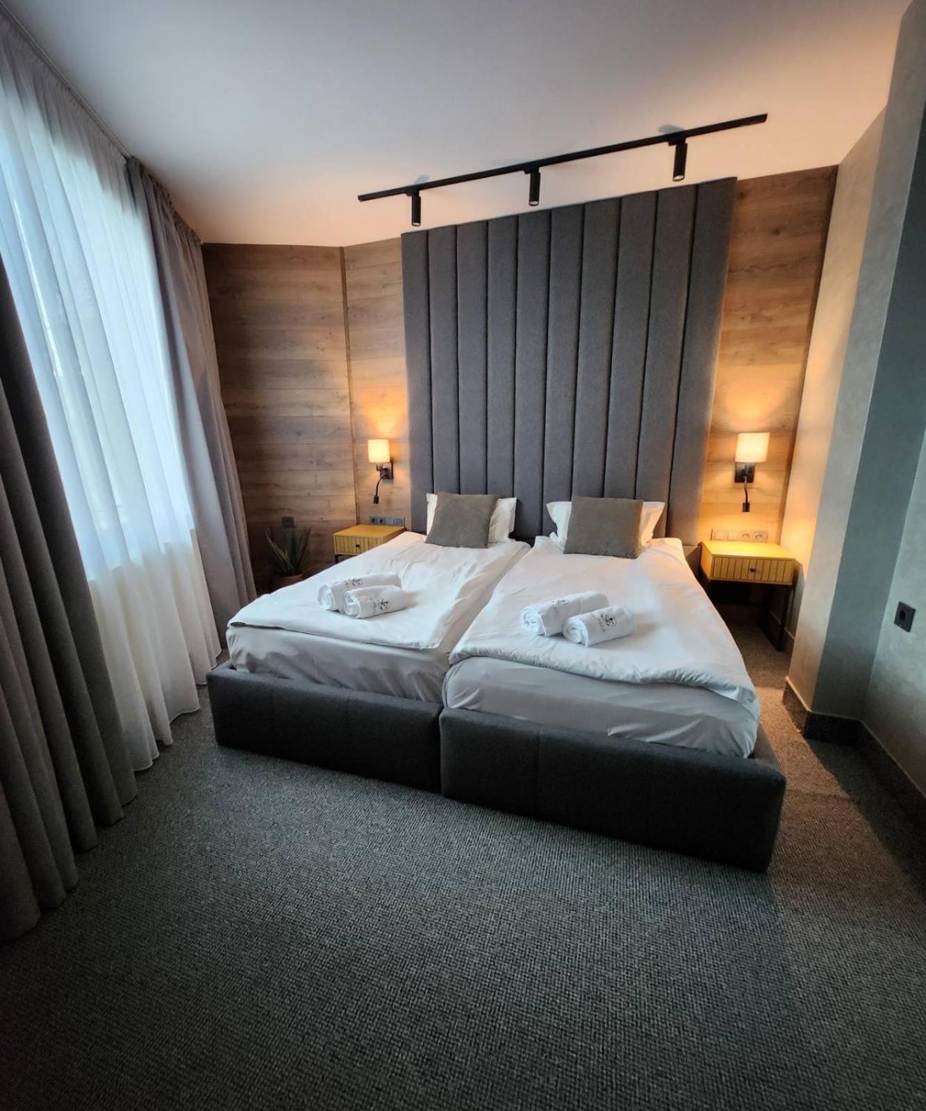 Jorela Family Hotel Русе Экстерьер фото